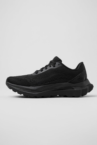Alo Runner - Black/Black | Black/Black / 7M/8.5W