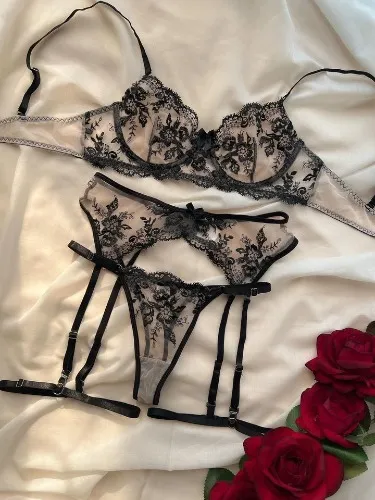 Lingerie 🔥