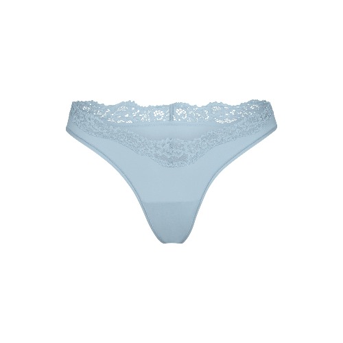 FITS EVERYBODY LACE DIPPED THONG | DENIM