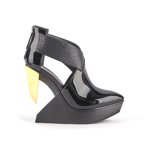 Edge X | Black + Gold / 35