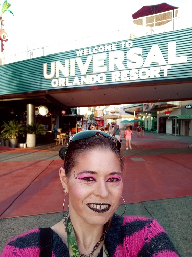 Universal Holiday Tour
