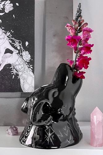 Gmork Vase | One Size / Black / 100% Ceramic