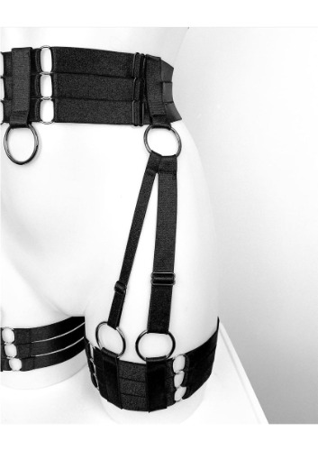 Viper Garter Belt | S / SILVER / Black