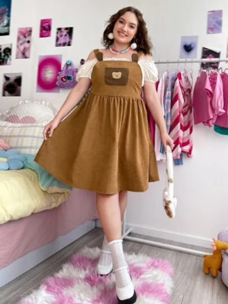 Plus Cartoon Bear Patched Pinafore Dress Without Tee
