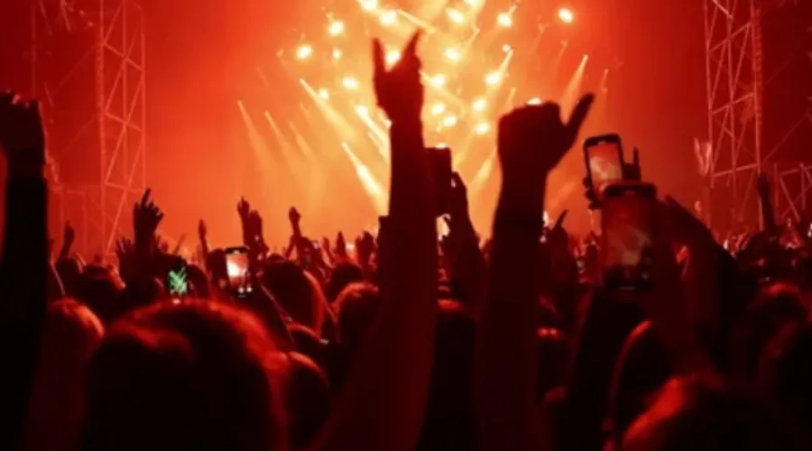 ($165) Concert Tickets