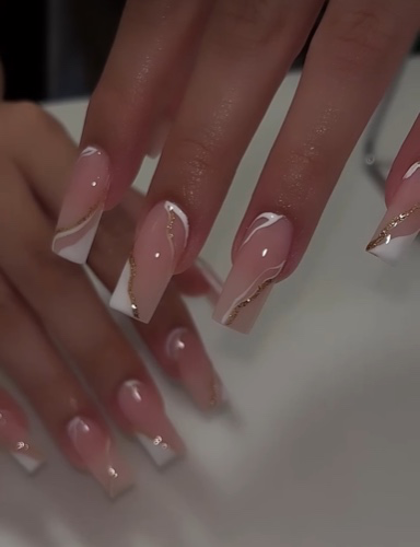 Graduation Nails 
