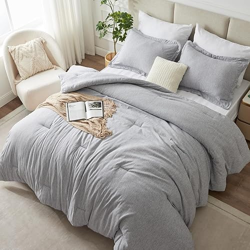 CozyLux King Size Comforter Set - 3 Pieces Light Grey Soft Luxury Cationic Dyeing Bedding Comforter for All Season, Light Gray Breathable Lightweight Fluffy Bed Set with 1 Comforter and 2 Pillow Shams - Light Grey - King