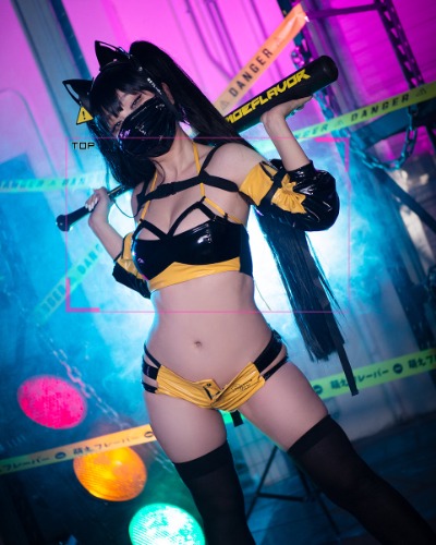 Danger Cyber Cat Outfit - Yellow & Black / Top / S/M
