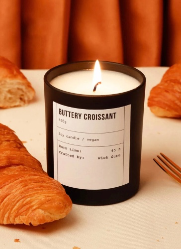 Buttery Crossaint Candle