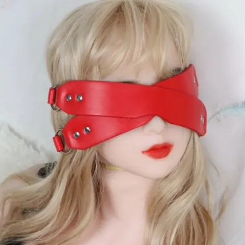 Red Leather Blindfol d
