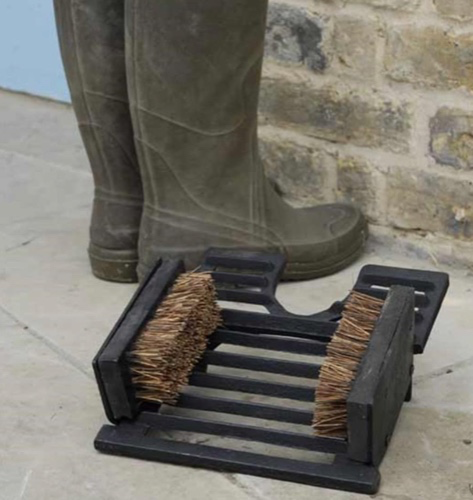 Cast iron garden boot brush and jack