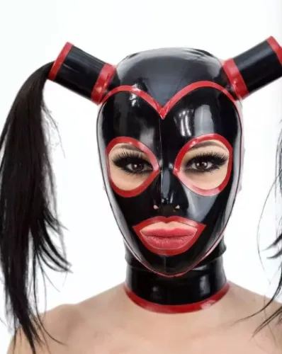 Pony tails mask