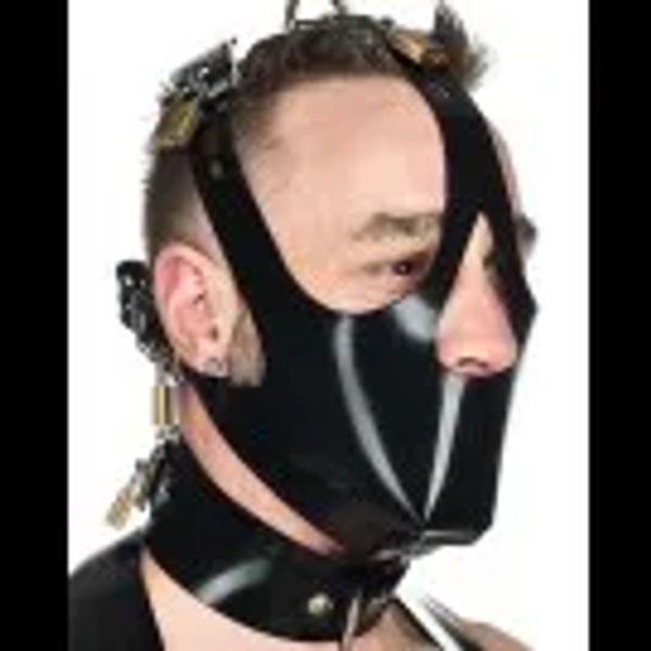 Vilain Garcon Heavy Rubber Locking Silencing Muzzle