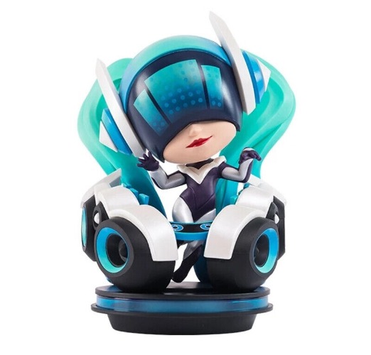 League of Legends Official DJ Sona Figure Statue Model Toys with LED Base 18cm