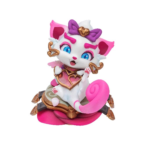Heartseeker Yuumi Figure |  Riot Games Store