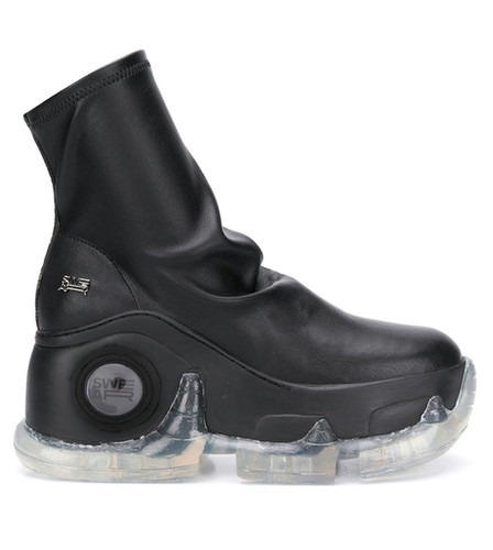 Air Rev. Xtra Vegan Platform Boots - Black