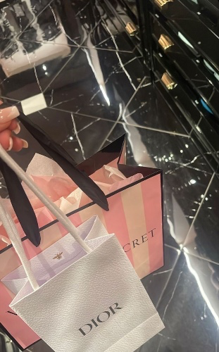 Daddy’s Treat for His Brat