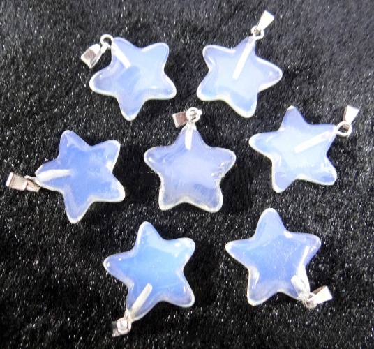 90's / Y2K Natural Stone Star Pendant Necklace Jewelry Gift - 1pc opal
