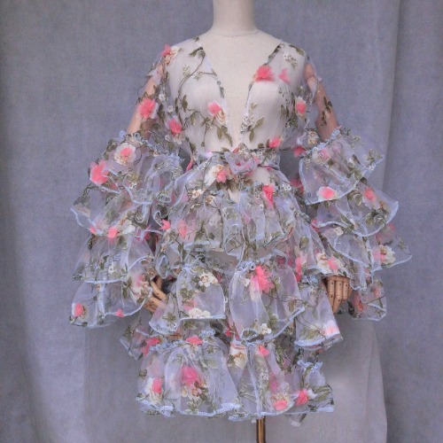 Rococo Girl Transparent Ruffled Floral Print Duster Dress | M