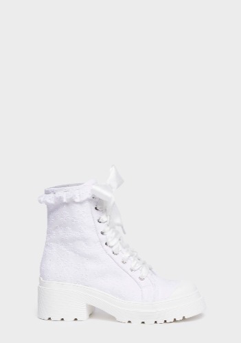 Princess Adventure High Top Sneaker | US 6