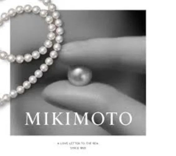 https://www.mikimoto.fr/fr_fr/pe1778ps#:~:text=1%E2%80%AF400%2C00%E2%82%AC-,PE%201778PS,-Perle%20de%20culture