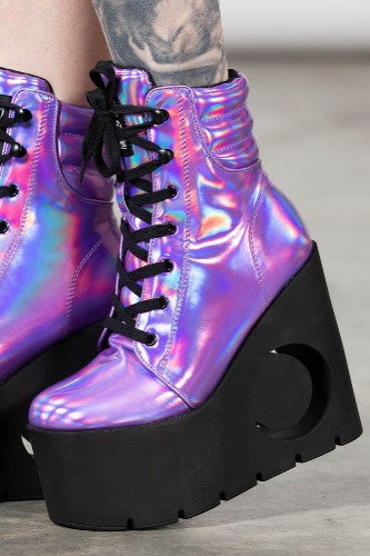 Diana Crescent Wedge Boots [PURPLE HOLOGRAPHIC] | EU41 / Purple / 100% PU
