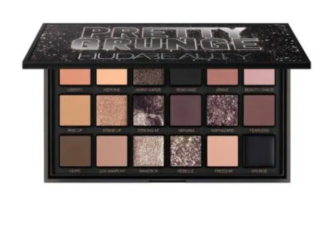 Huda Beauty pallette 