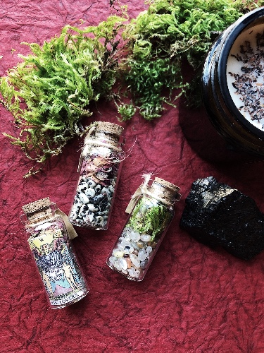 Tarot In A Bottle - Moon