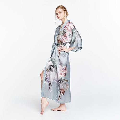 Silk Kuren Long Kimono Robe | mineral / one size