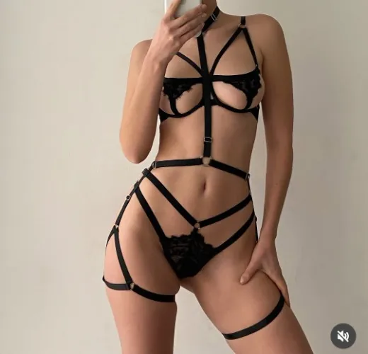 Black lingerie set 🖤