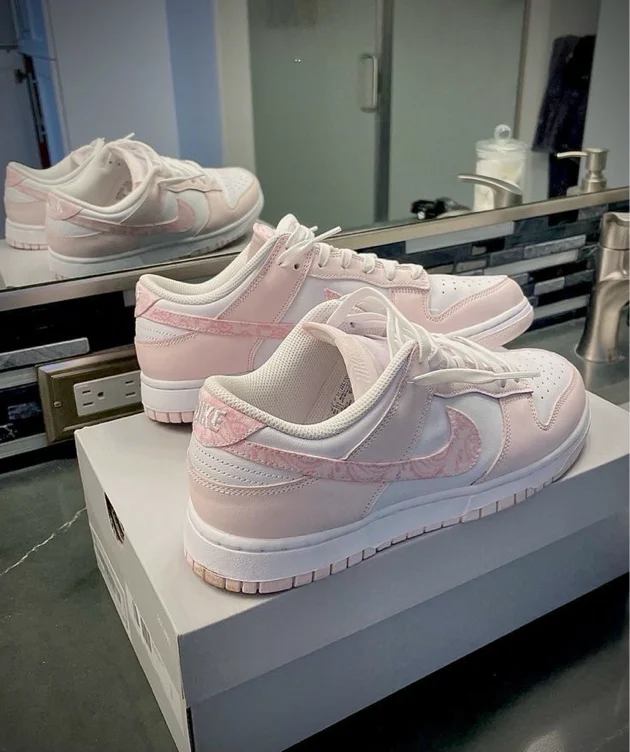 one sneakers 🩷