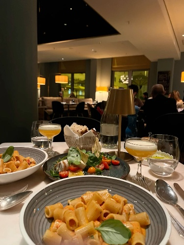 Lunch/dinner 🍣🍕🦐🍔