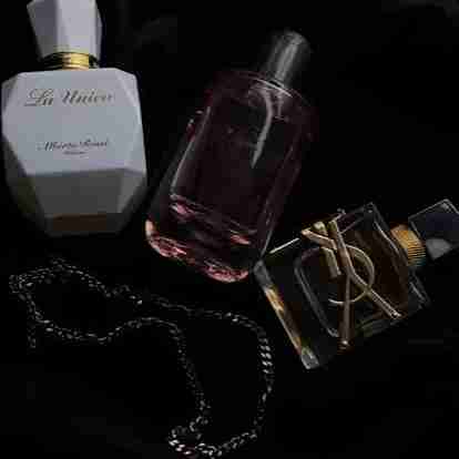 Dossier - Ambery Vanilla 