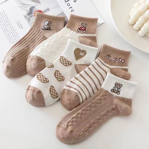 5 Pairs of Cute Neutral Bear Sneaker Ankle Socks - Browns / 5 Pairs