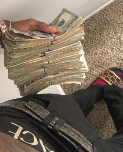 donate to me (im a broke gang)
