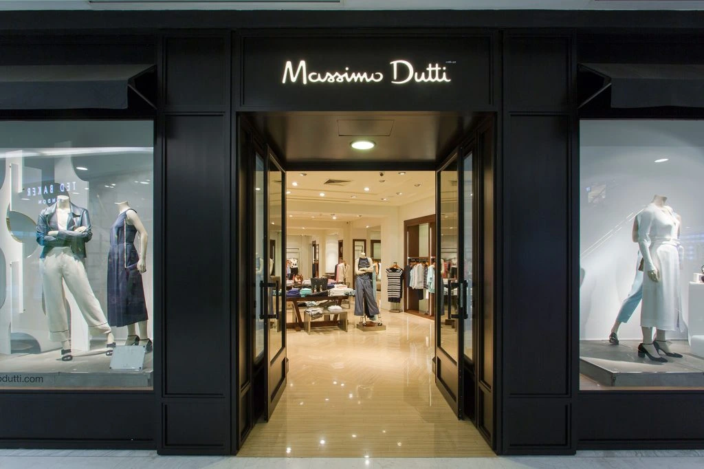 Massimo Dutti / for shopping
