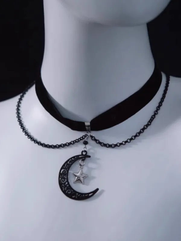 [$5.66]Gothic Moon and Star Pendant Black Velvet Choker with Chains