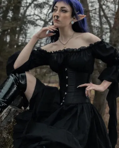 medieval ish dress <3