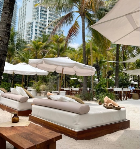 Beach club