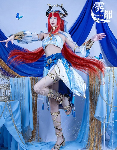 Nilou cosplay