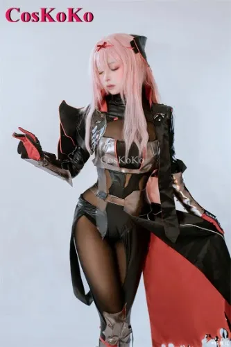 Scarlet: Black Shadow Cosplay