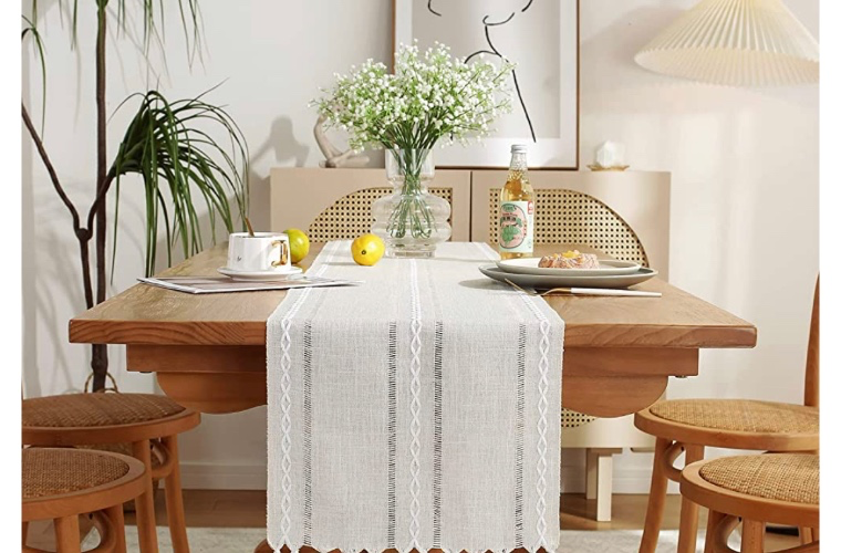 Farmhouse Style Linen Table Runner