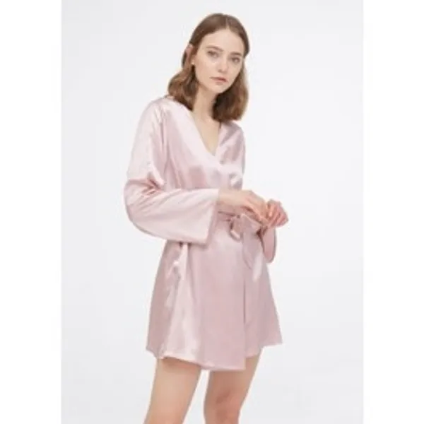 22 Momme Loose Collarless Silk Robe