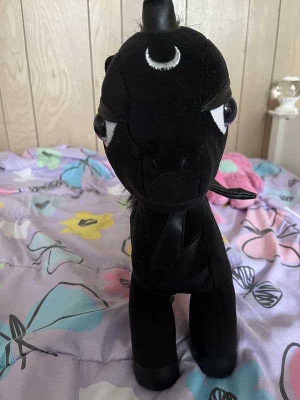 Myth Plush Toy Resurrect | One Size / Black / 100% Poly Mix_Leonilda_59229