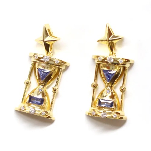Time Keeper Hourglass Earrings - Gold