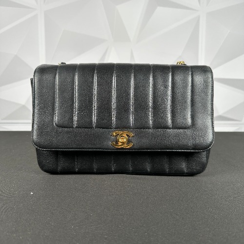 Chanel Mademoiselle Lambskin Medium Flap (Pre-loved)