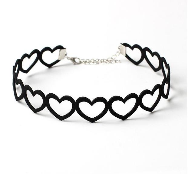 Black Hollow Heart Choker