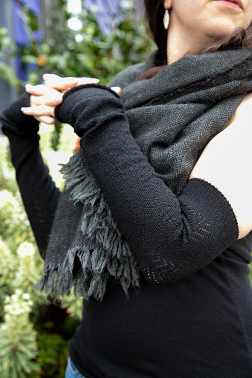 Chevron Sleeves | Black/Black