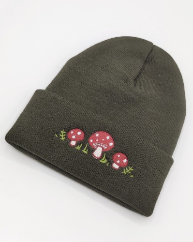 Mushroom beanie - M