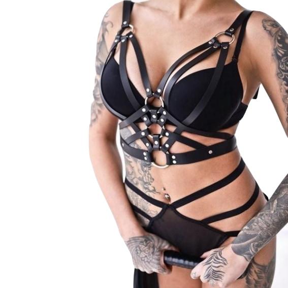 O-Ring Harness with Triple Rings